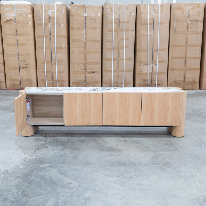 The Lorvani Sintered Stone Entertainment Unit