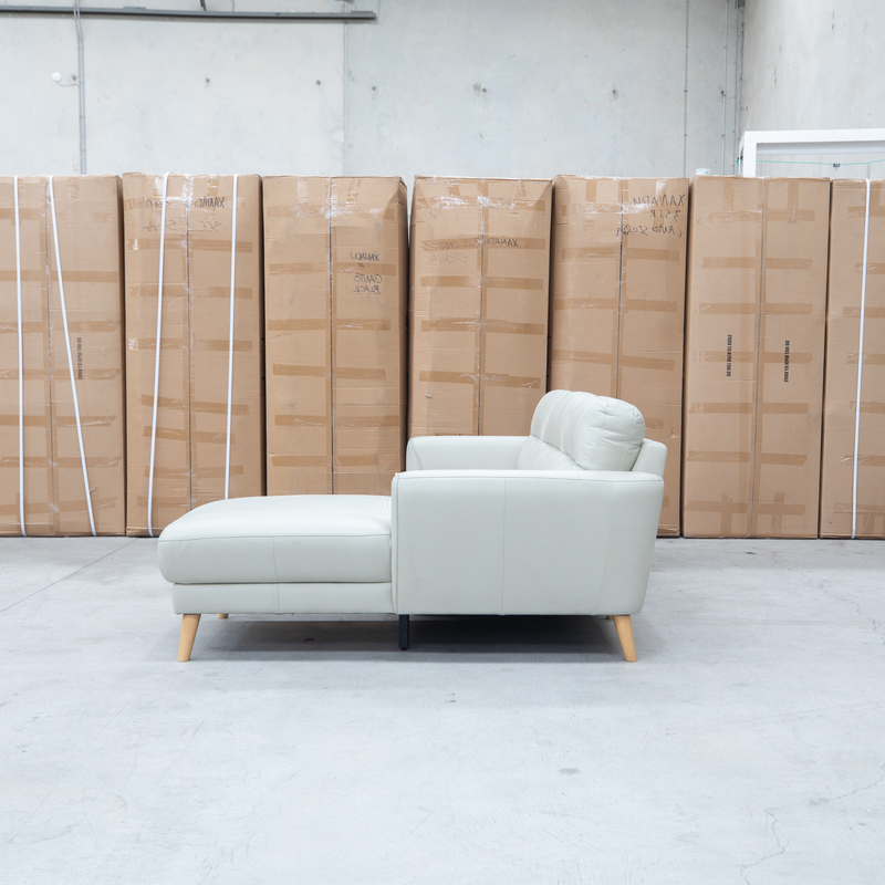 The Nevada Three Seat RHF Leather Chaise Lounge - Light Grey