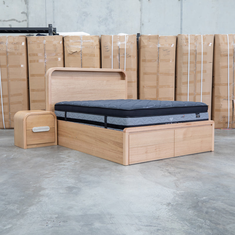 Hastings Tasmanian Oak Queen Gaslift Bed with Storage Drawers