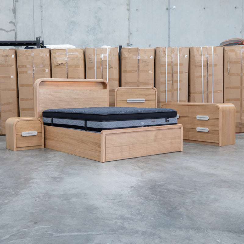 Hastings Tasmanian Oak Queen Gaslift Bed with Storage Drawers