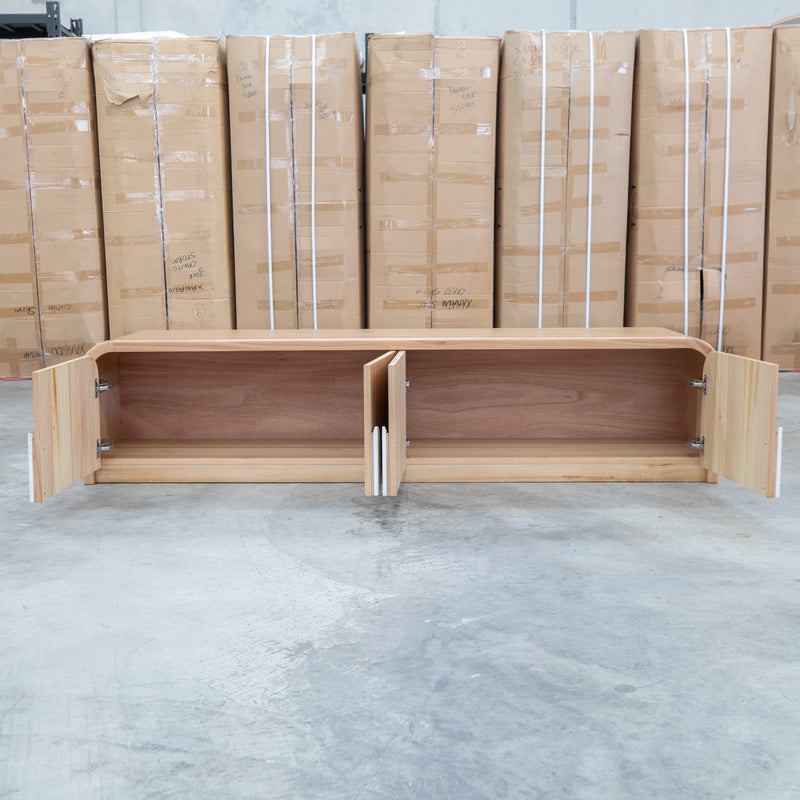 Hastings Tasmanian Oak Entertainment Unit
