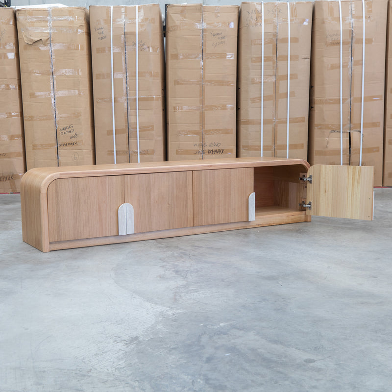 Hastings Tasmanian Oak Entertainment Unit