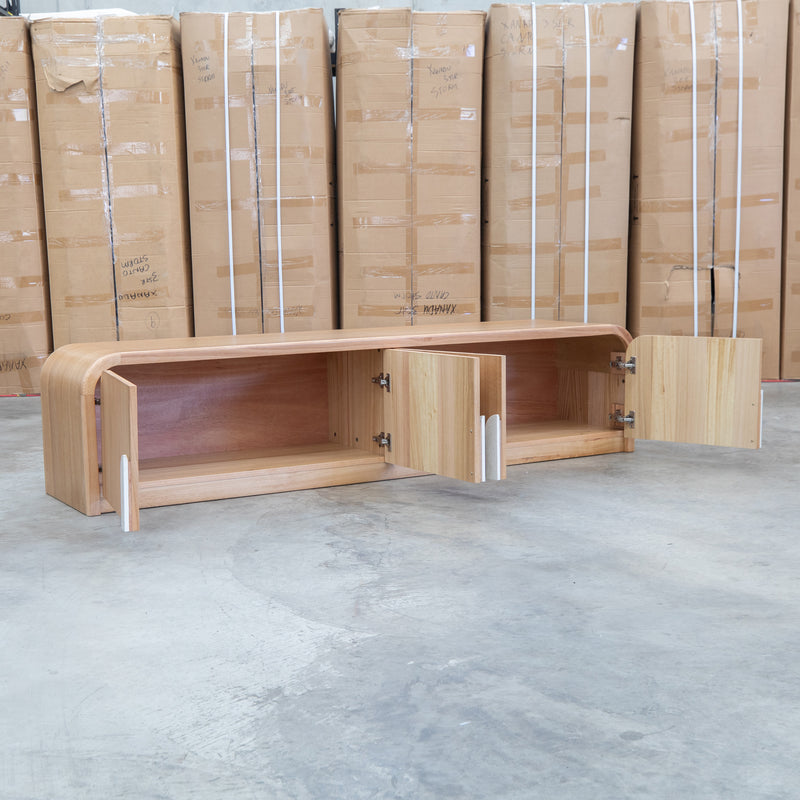 Hastings Tasmanian Oak Entertainment Unit