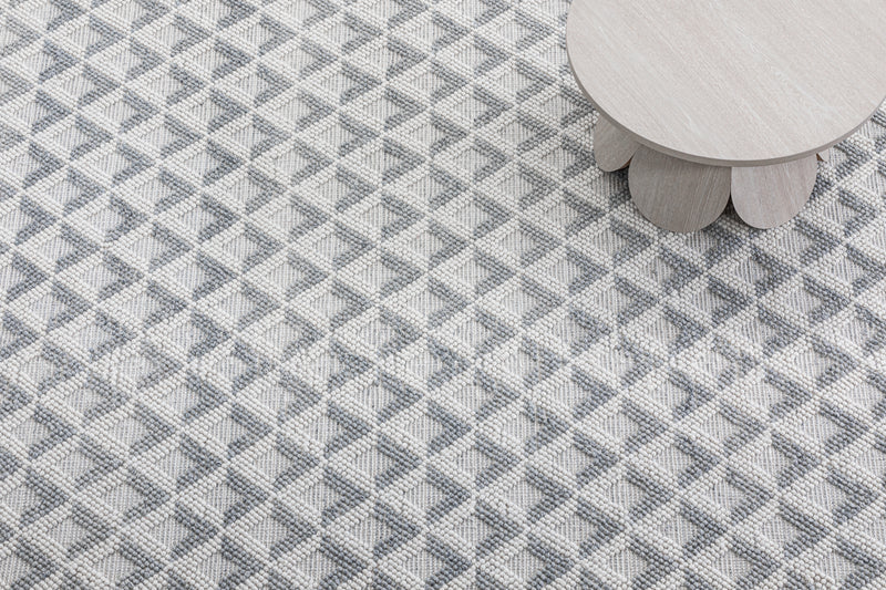 The Bayliss Memphis 300 x 400cm Rug - Lever - Available after 8th of December available to purchase from Warehouse Furniture Clearance at our next sale event.